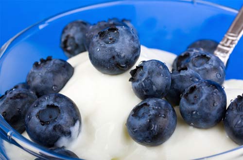 natural yoghurt
