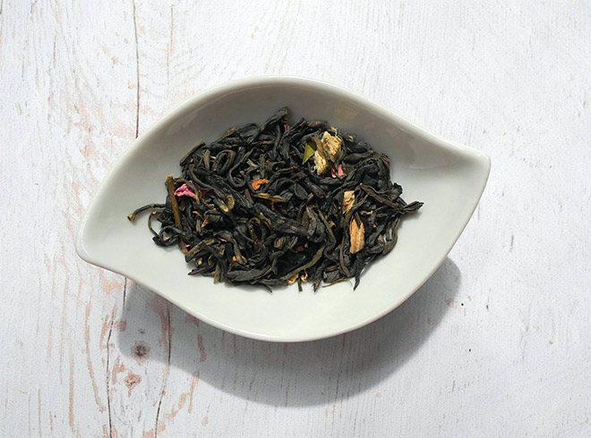 green tea leaves