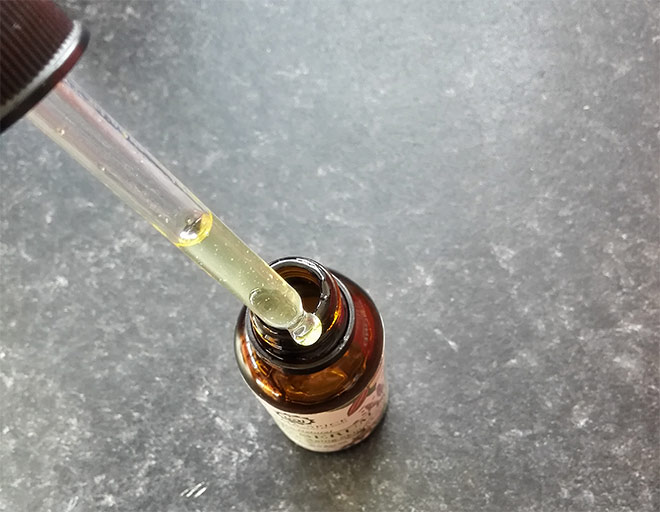 utama spice face serum for dry skin