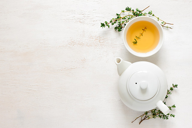 green tea in teapot