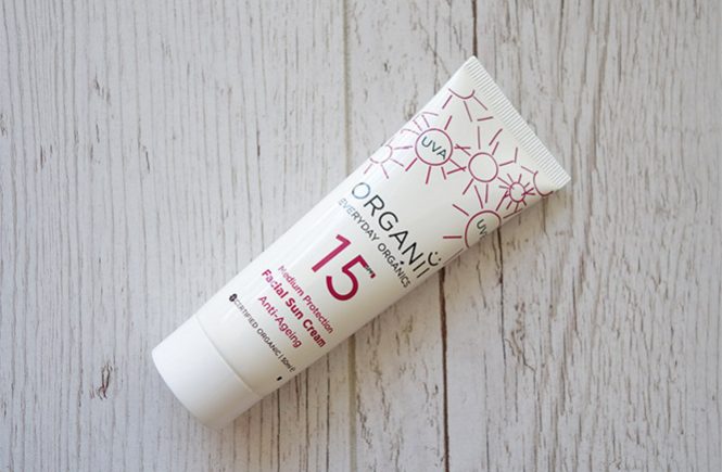 Organii SPF15 facial sun cream - natural and anti-ageing