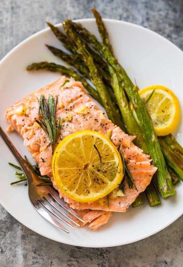 Low-carb Baked Salmon in Foil