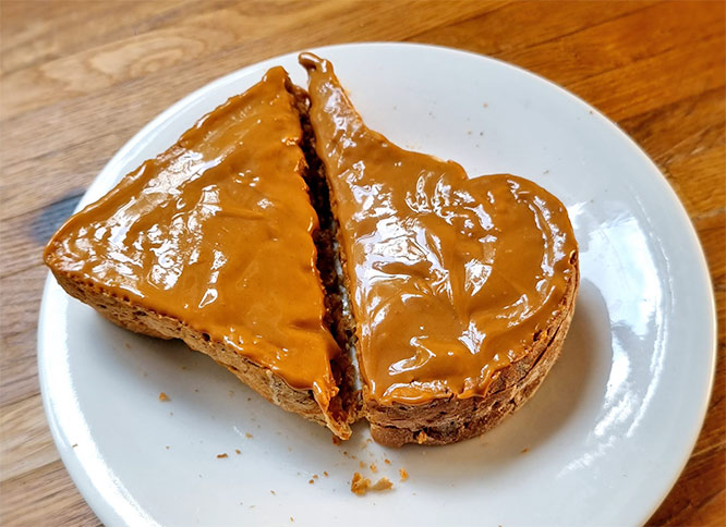 Lotus Biscoff spread